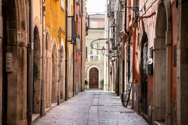 Partito Comunista dei Lavoratori: “Isernia, la balordaggine non ha etnia”