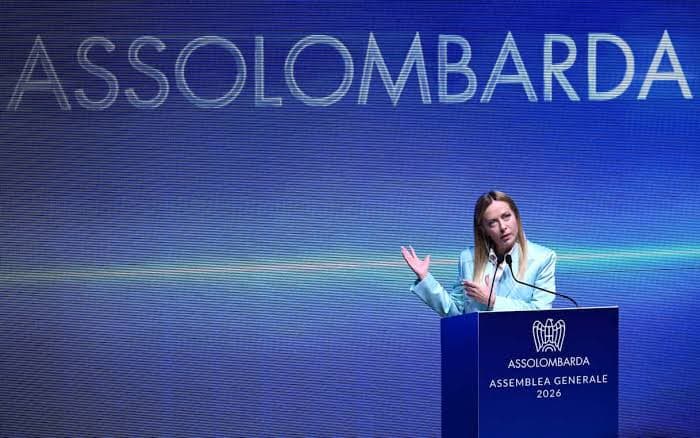 Meloni ad Assolombarda: «L'Italia non è in Europa per dire sempre sì». Energia e crescita al centro del dibattito