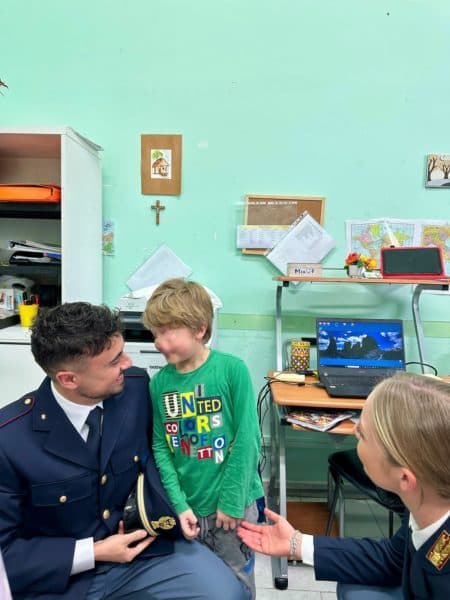 Campobasso, Polizia incontra i ragazzi di due comunità per Natale